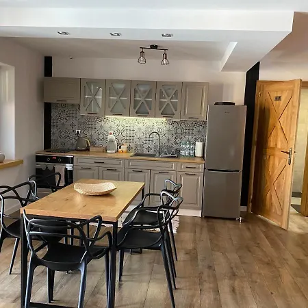 1 Nad Rzeka Krutyn Apartamento Babieta